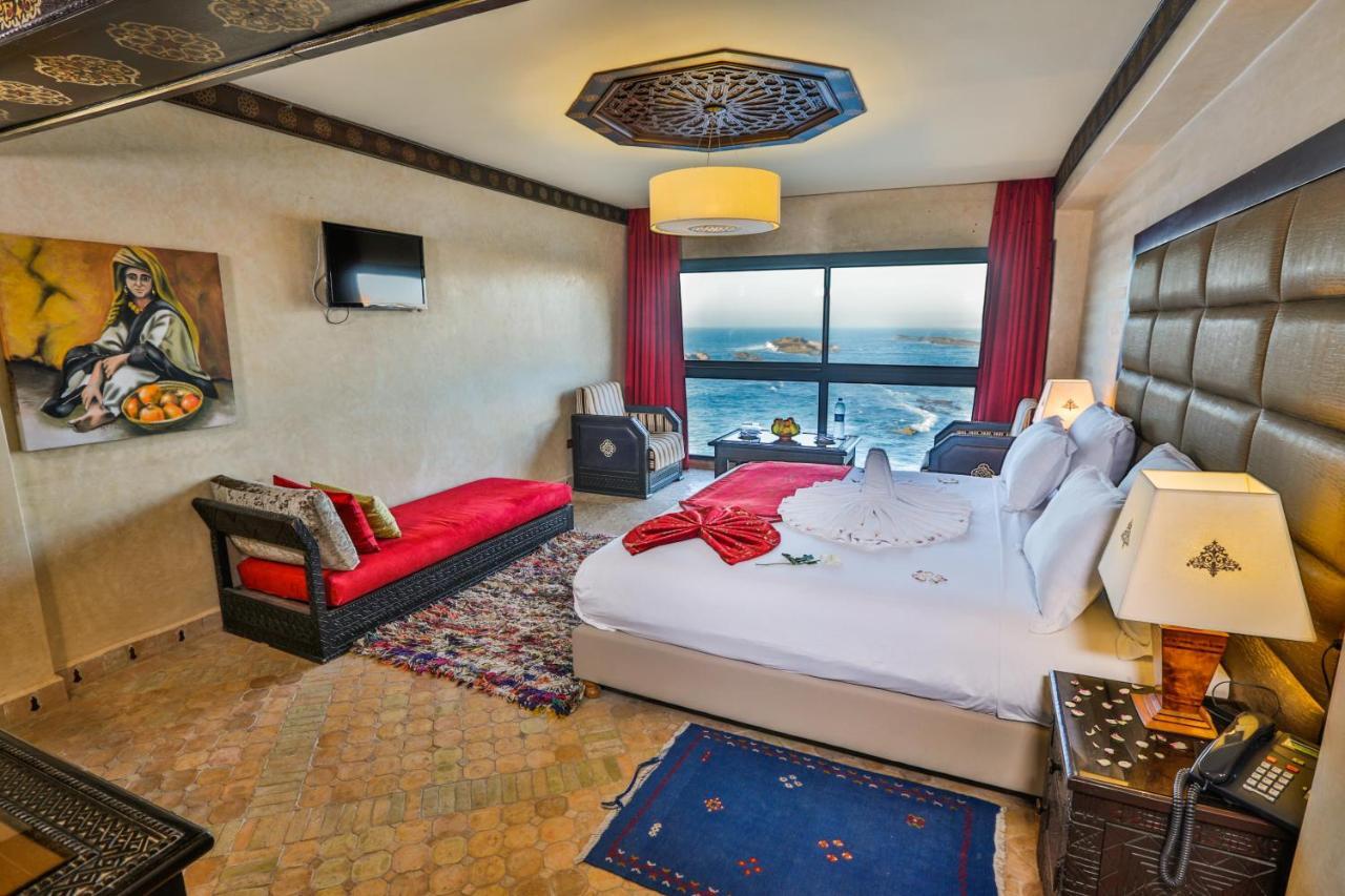 Suite with Sea View,943489783:JPEG